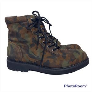 I.N.C. Camo moto lace up boots 10m